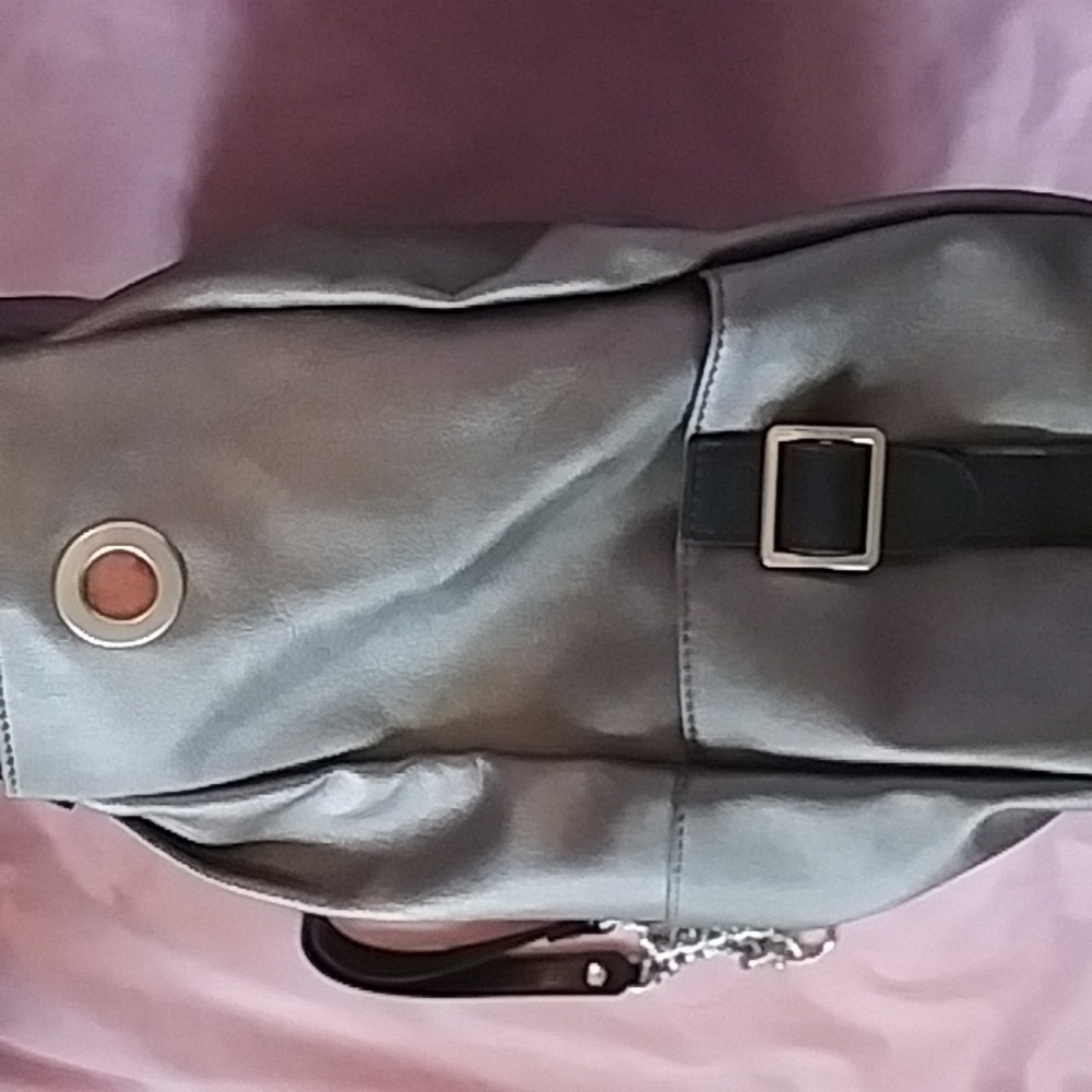 Awesome NWOT Miche Prima shell and straps. - Picture 7 of 12